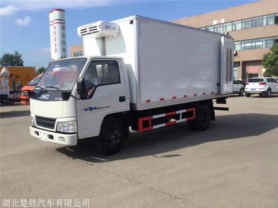 江鈴順達(dá)國六箱式冷藏運(yùn)輸車 雞苗與冷凍運(yùn)輸?shù)睦硐脒x擇